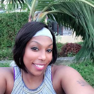 Meet your Posher, Yolanda